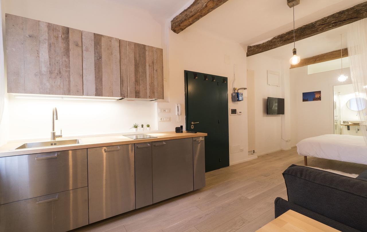 Lovely Studio D'Azeglio By Studio Vita Bologna Luaran gambar