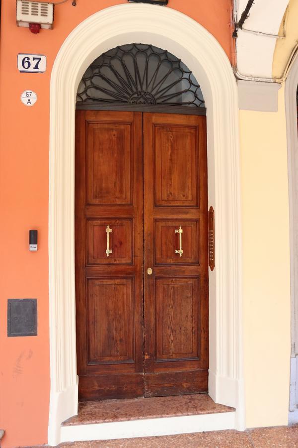 Lovely Studio D'Azeglio By Studio Vita Bologna Luaran gambar