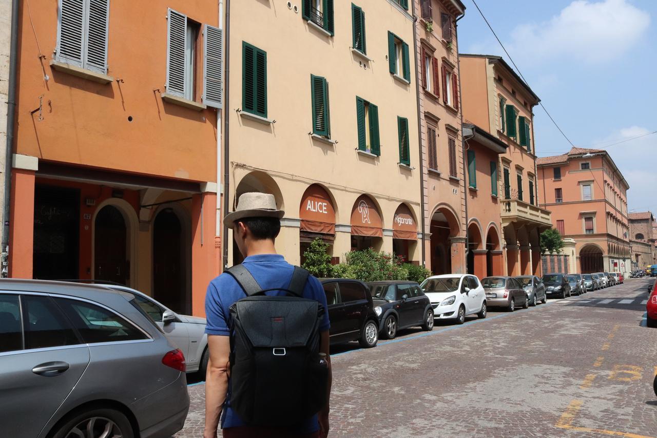 Lovely Studio D'Azeglio By Studio Vita Bologna Luaran gambar